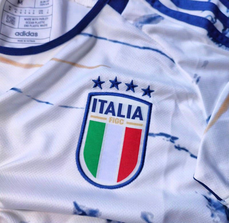 Maglia Italia Away 2023-2024 incl. Set patch di qualificazione Euro 2024